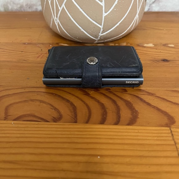 SECRID VINTAGE MINI WALLET - Picture 4 of 9